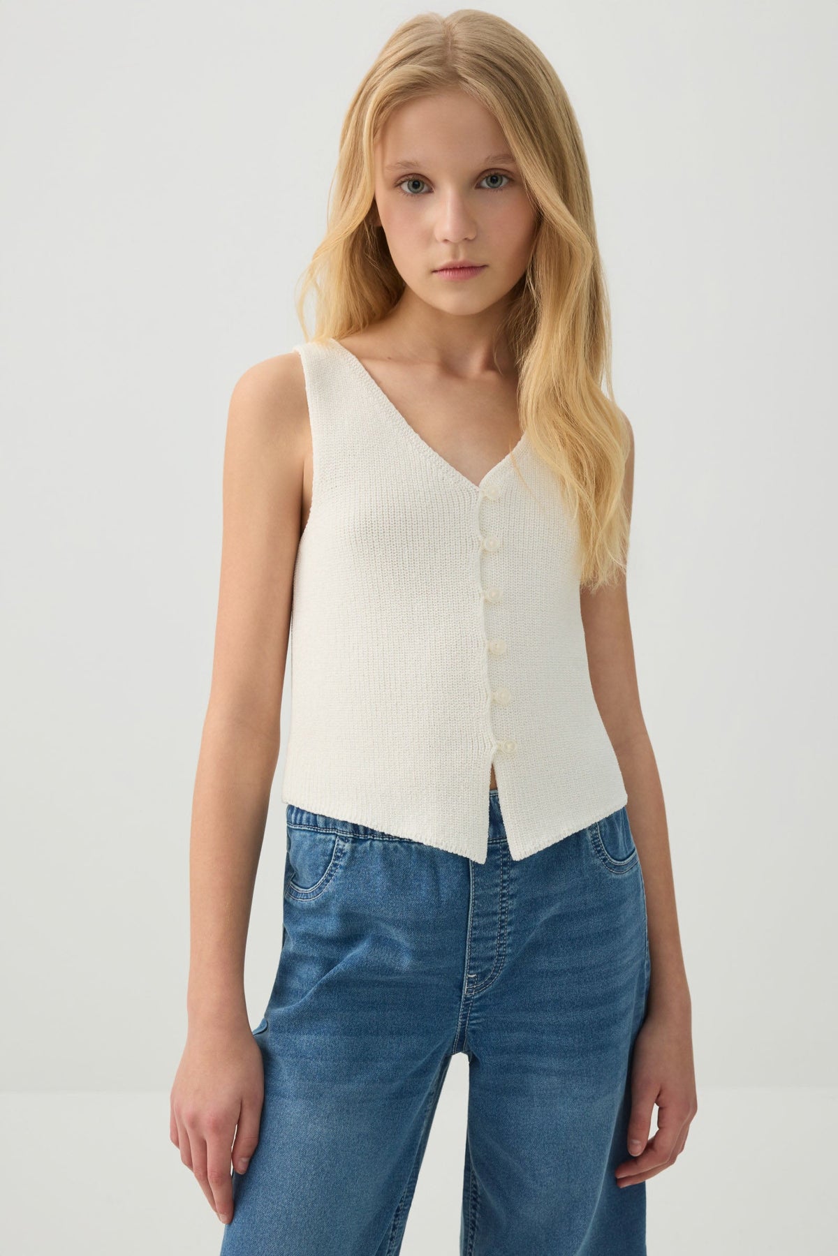 Light Sweater Vest