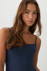 SMOOTHCOREâ¢ Scoop Neck Crop Tank Top